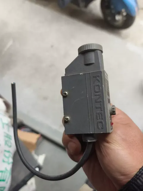 White Label KS-C2W Industrial Sensor product photo 3