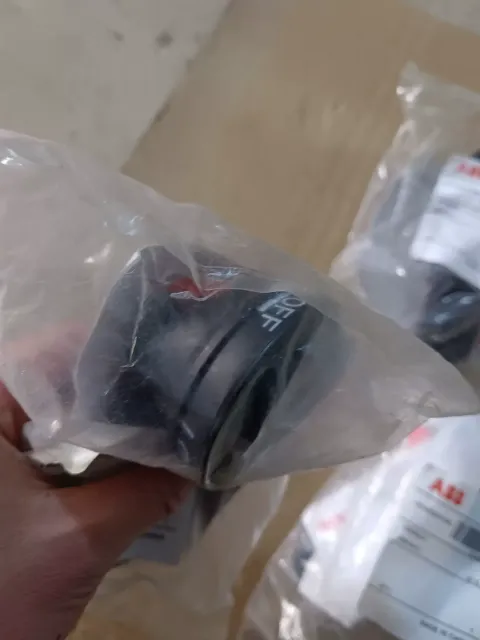 ABB 1SCA022381R1560 / OHB125J12 Industrial Sensor product photo 5