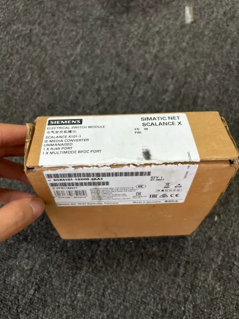 Siemens 6GK5101-1BB00-2AA3 Industrial Automation Component product photo 2