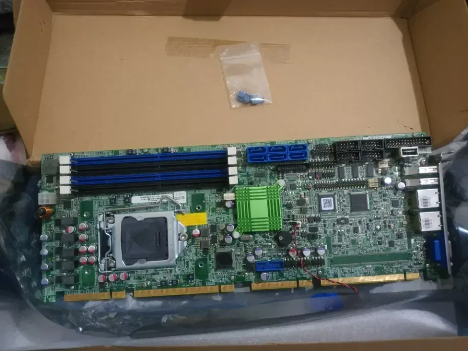 IEI PCIE-Q170-R10 Industrial Automation Component product photo 1