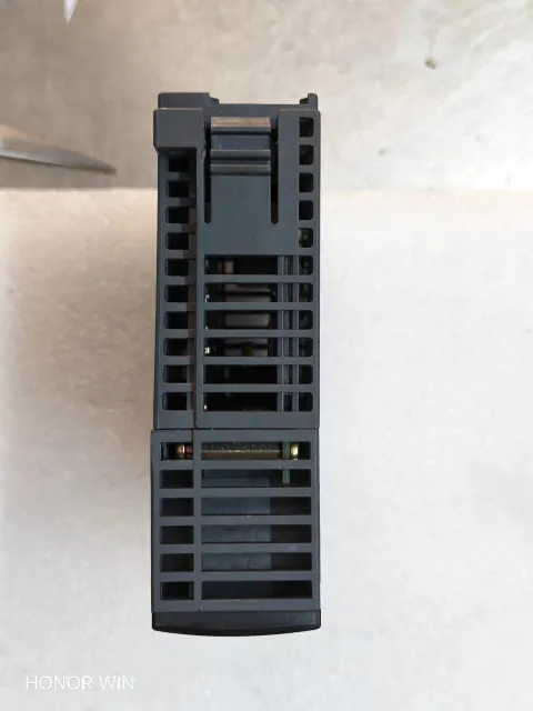Mitsubishi Electric Q62DA Industrial Automation Component — product photo 17 of 24