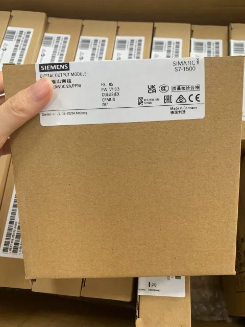 Siemens 6ES7526-2BF00-0AB0 Industrial Automation Component product photo 4