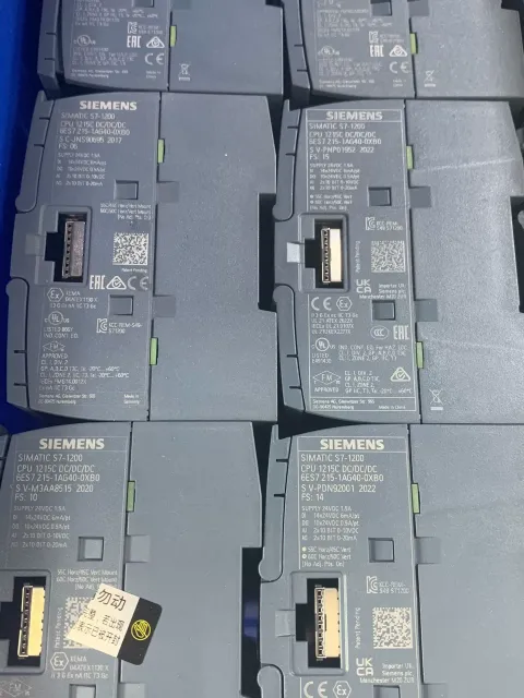 Siemens 6ES7215-1AG40-0XB0 Industrial Automation Component — product photo 22 of 28