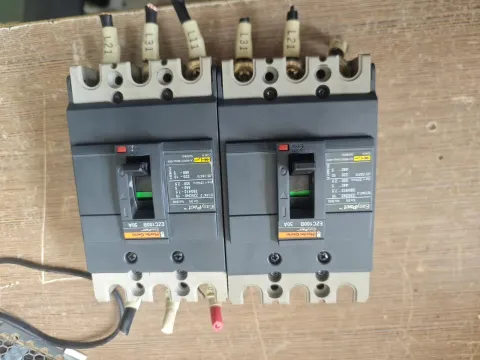 Schneider Electric / Merlin Gerin EZC100B Industrial Automation Component product photo 1