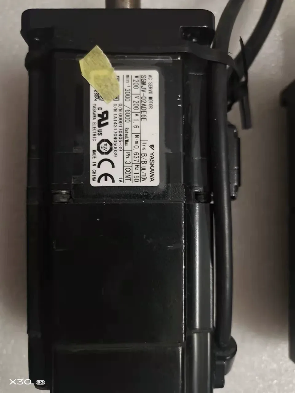 Yaskawa SGMJV-02ADE6E Motor & Drive Component product photo 1
