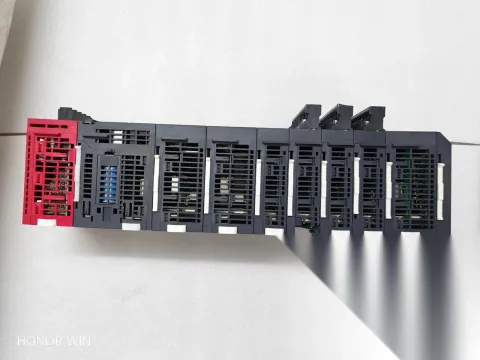 Mitsubishi Electric L61P-CM + L02CPU-CM + 2×LD75P4-CM + LX41C4-CM + 2×LY40NT5P-CM + LX40C6-CM + LD75P2-CM PLC Module product photo 2