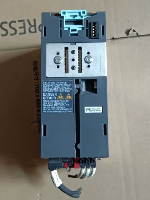Siemens 6SL3210-1PE12-3UL1 Motor & Drive Component — product photo 10 of 18