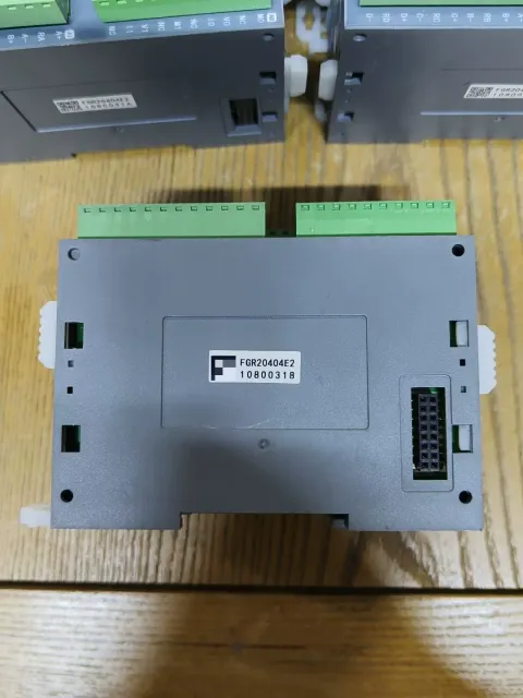 Samkoon FGRS-C8X8T-4/4 + FGR-E4A12A0 PLC Module product photo 4