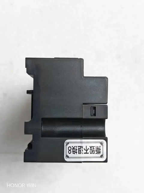 Mitsubishi Electric AJ65SBT-64AD Industrial Automation Component — product photo 6 of 38