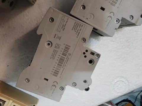 Siemens 5ST3010-0CC Industrial Sensor — product photo 9 of 11