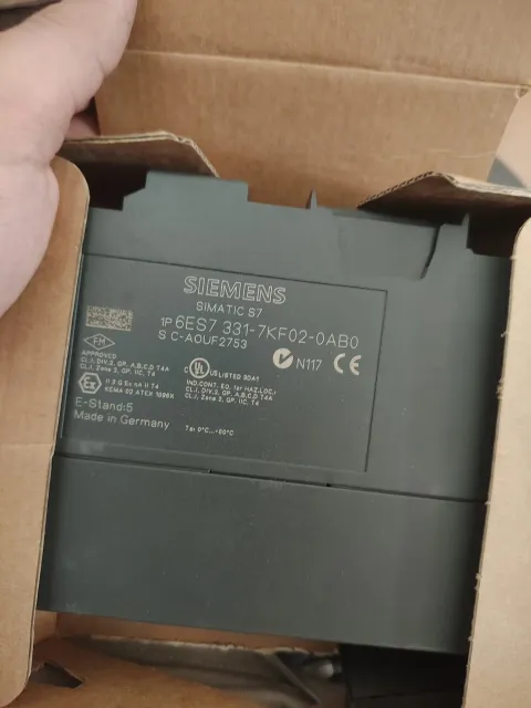 Siemens 6ES7331-7KF02-0AB0 Industrial Automation Component — product photo 16 of 18