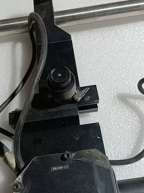 KEYENCE LT-9030 / LT-9501H Industrial Sensor product photo 4