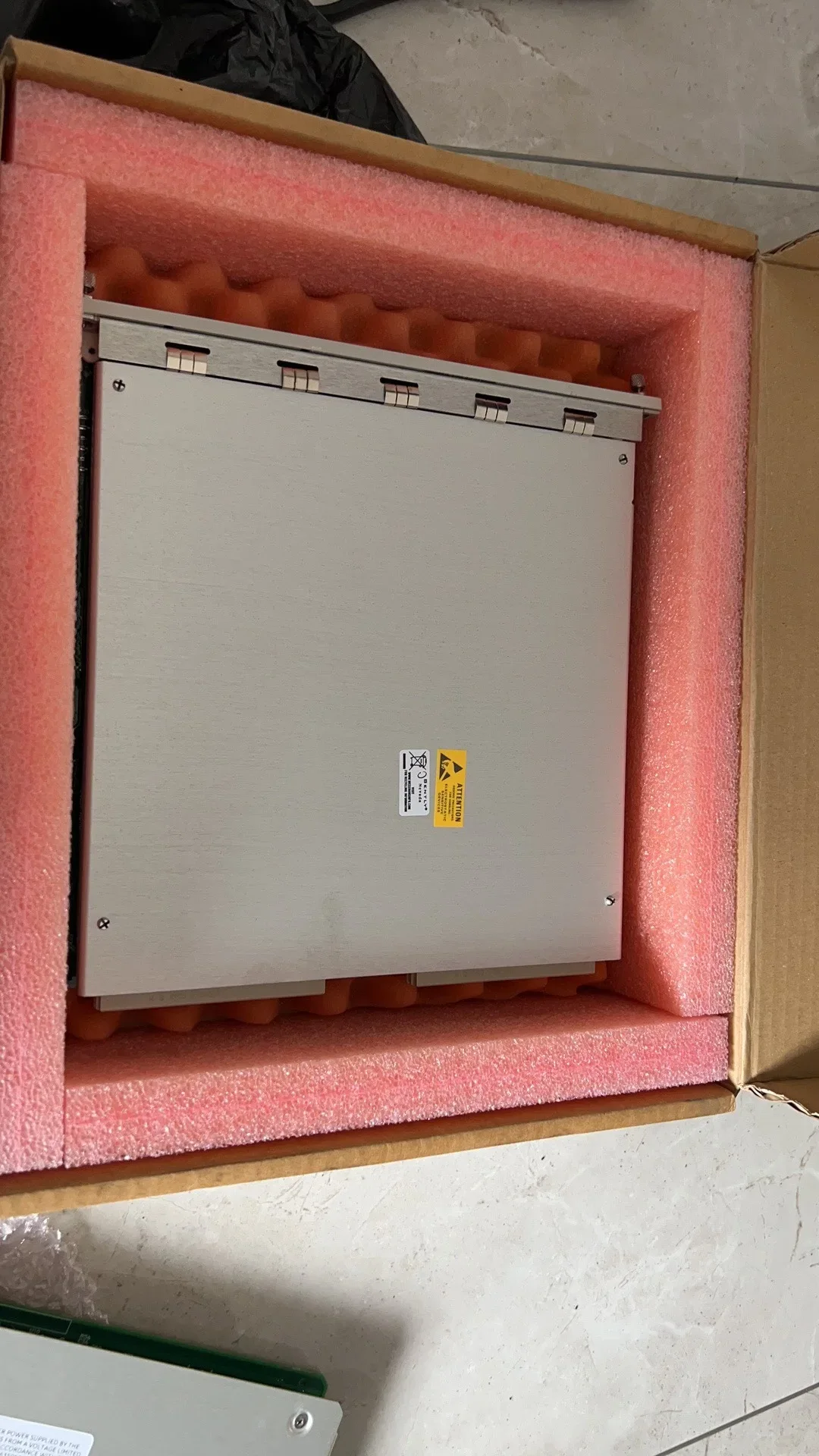 Bently Nevada 136180-01 Industrial Automation Component — product photo 1 of 21