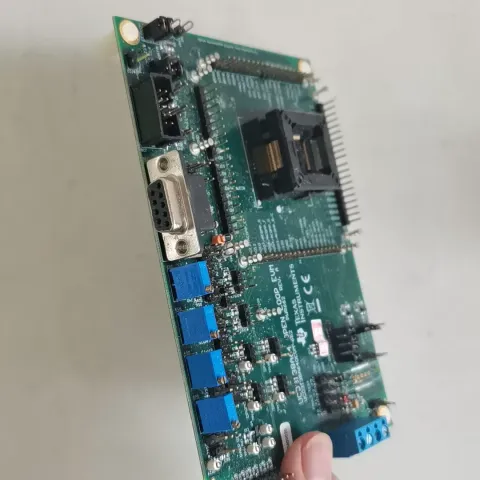 Texas Instruments UCD3138A64OEVM-662 Power Electronics Module product photo 5