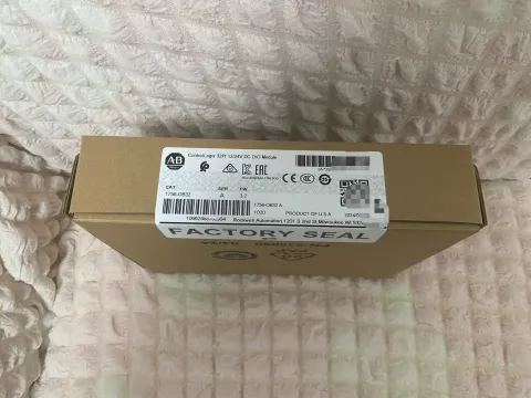 Allen-Bradley 1756-OB32 Industrial Control Board — product photo 5 of 5