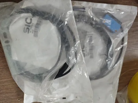SICK GL6-N1112 Industrial Sensor product photo 1