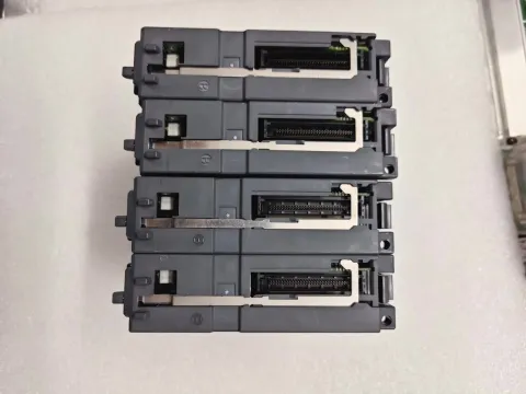 Mitsubishi Electric Q68DAVN PLC Module — product photo 15 of 31