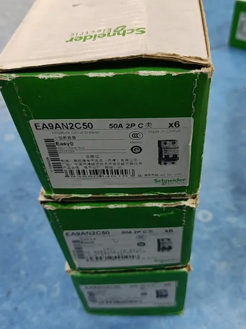 Schneider Electric EA9AN2C50 Industrial Automation Component — product photo 2 of 2