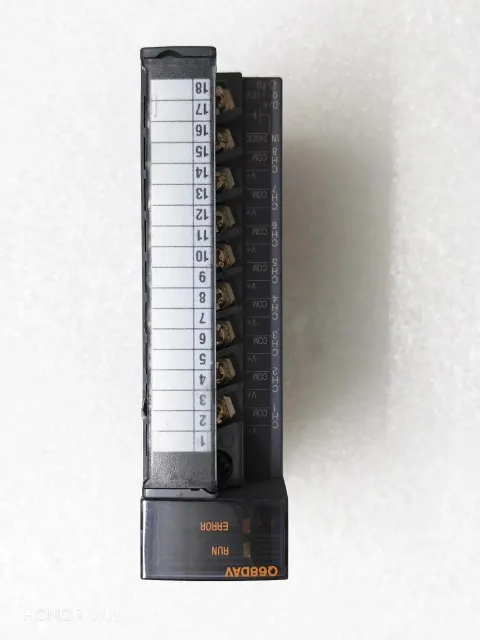 Mitsubishi Electric Q68DAV PLC Module product photo 1