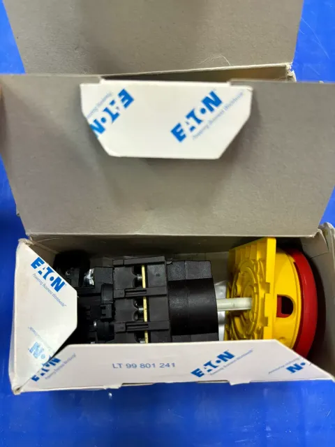 EATON P1-32/EA/SVB Industrial Sensor product photo 2