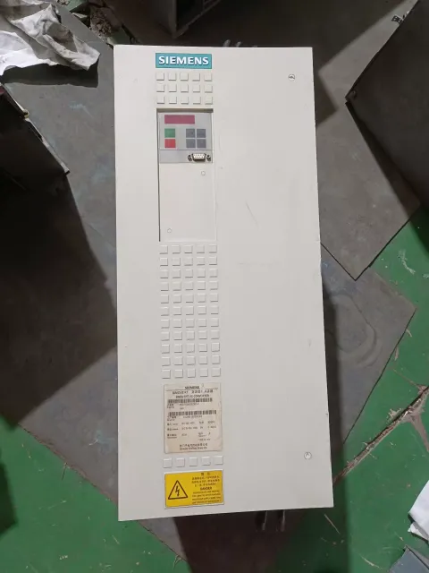 Siemens 6SE7026-0ED61-Z / G93 Motor & Drive Component product photo 1
