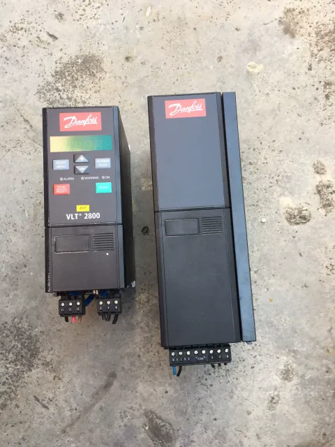 Danfoss VLT2807 / 131Z8983 + 195N3101 Motor & Drive Component product photo 1