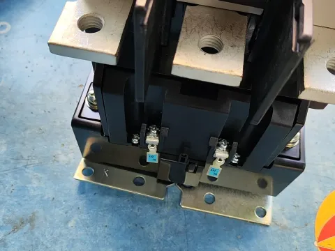 Mitsubishi Electric SD-N400 Industrial Relay — product photo 5 of 6