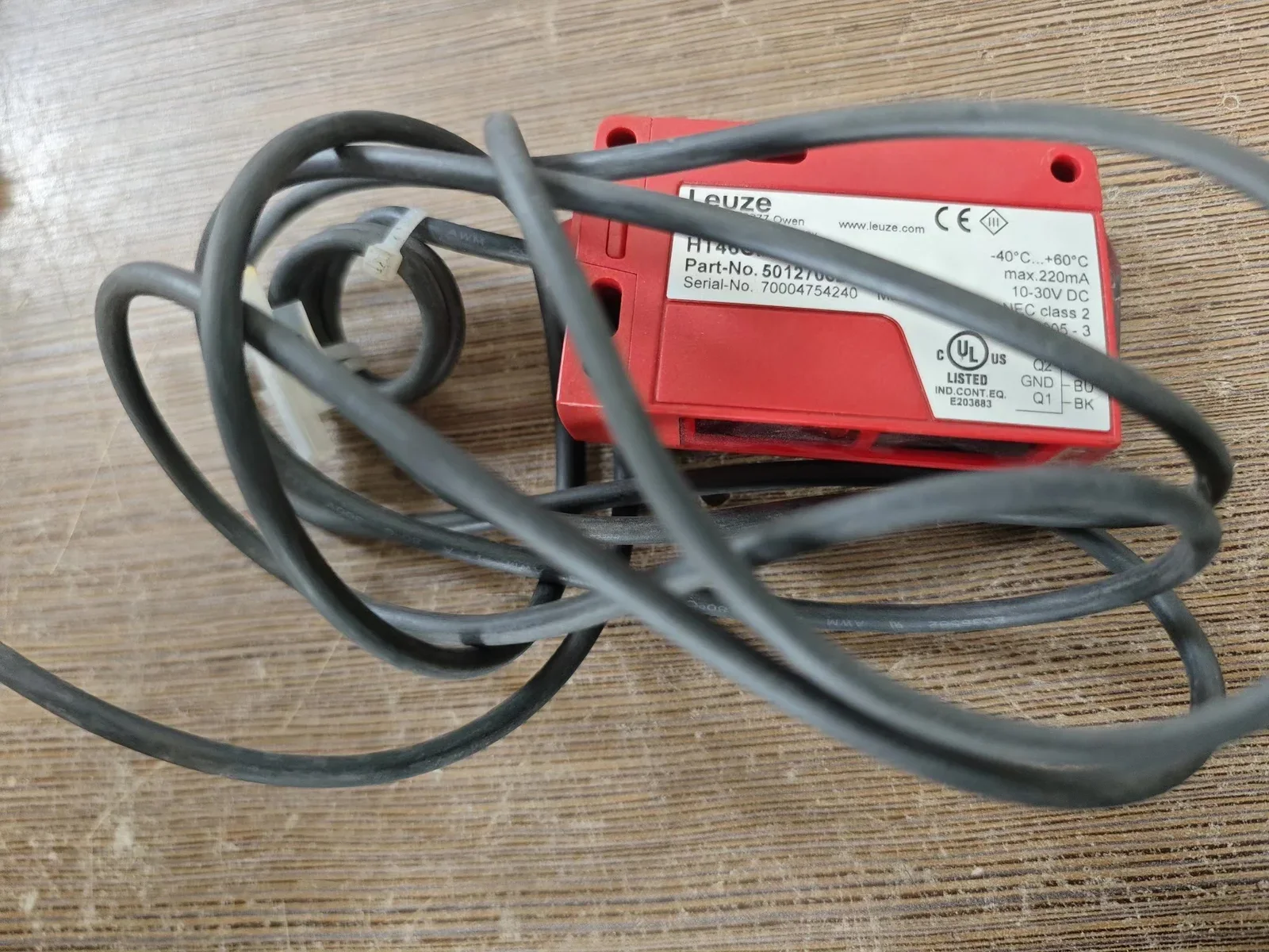 Leuze HT46CI/4P / 50127062 Industrial Sensor product photo 1