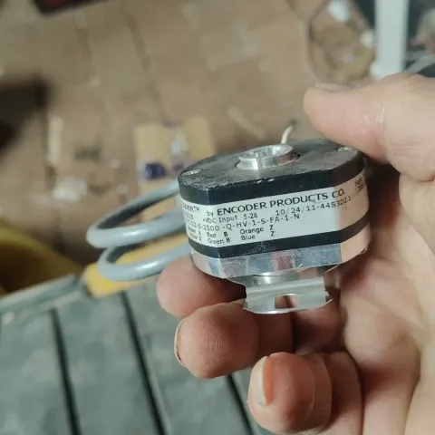 White Label 260-N-T-02-S-2500-Q-HV-1-S-FA-1-N Industrial Encoder product photo 3