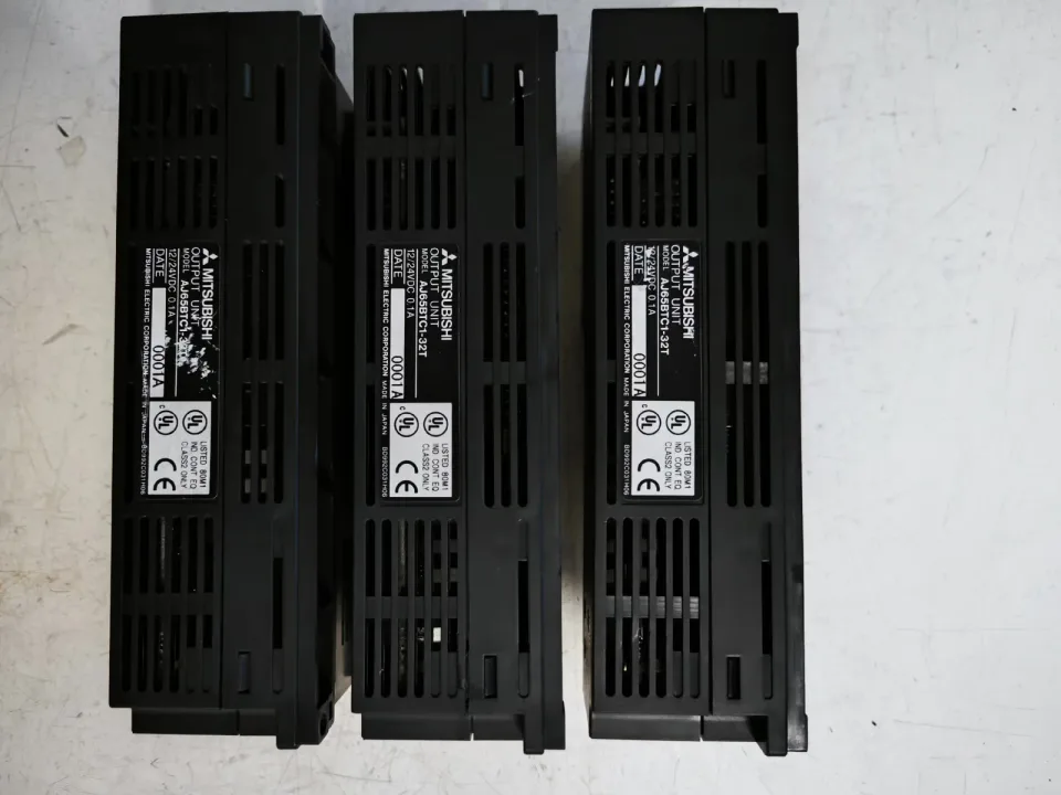 Mitsubishi Electric AJ65BTC1-32T Industrial Automation Component — product photo 1 of 12
