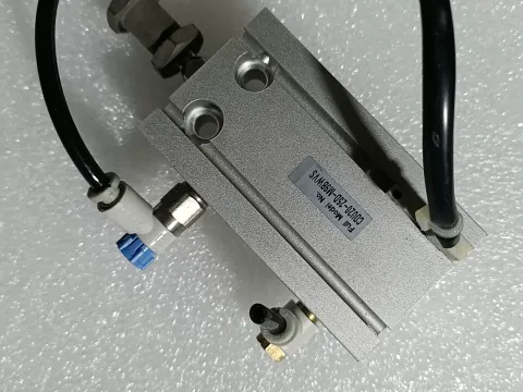 SMC CDU20-25D Industrial Automation Component product photo 2