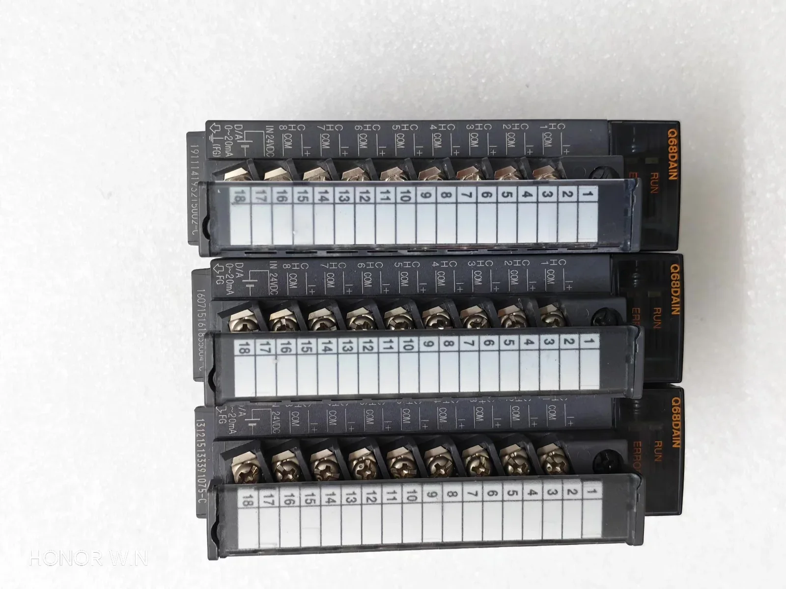 Mitsubishi Electric Q68DAIN Industrial Automation Component — product photo 1 of 14
