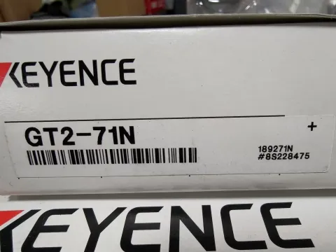 KEYENCE GT2-71N + GT2-H12KF Industrial Sensor product photo 2