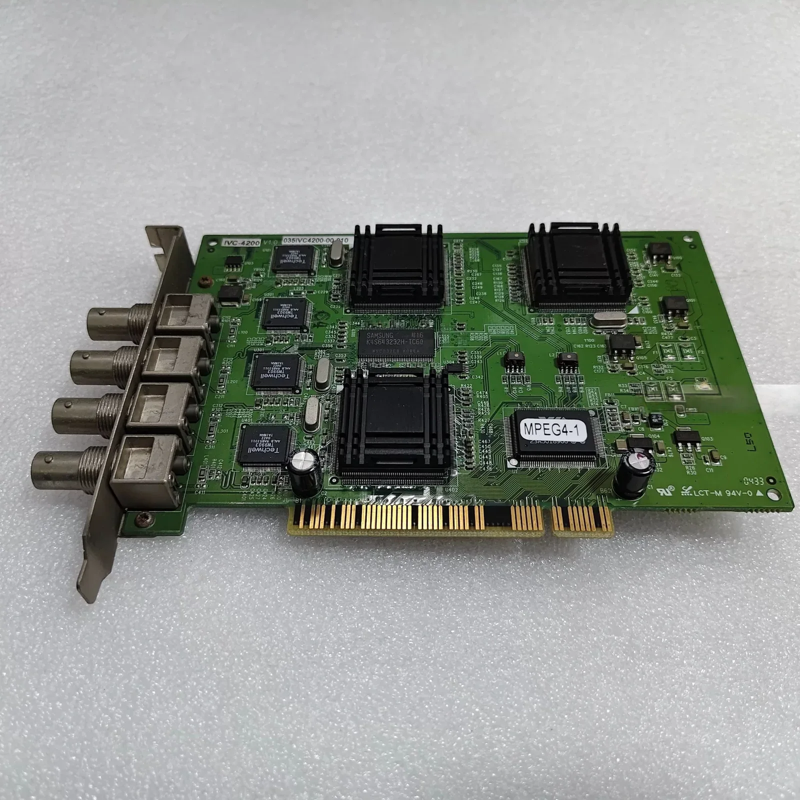 IEI / 威强 IVC-4200 V1.0 / 035IVC4200-00 Industrial Automation Component product photo 1