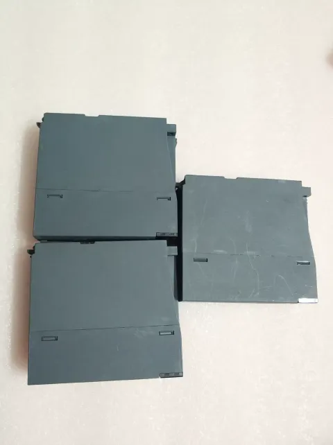 Mitsubishi Electric QJ71LP21-25 Industrial Automation Component — product photo 3 of 11