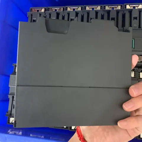 Siemens 6ES7153-2BA10-0XB0 Industrial Automation Component — product photo 3 of 17