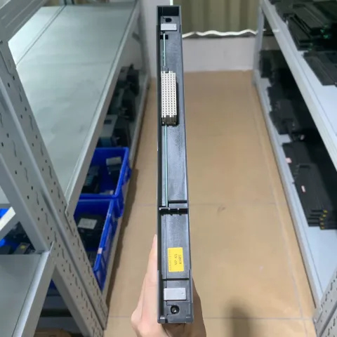 Siemens 6ES7422-1BL00-0AA0 PLC Module — product photo 16 of 17