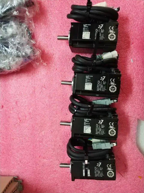 Yaskawa SGD7S-R90A00A002 + SGM7J-01AFC6S Motor & Drive Component product photo 2