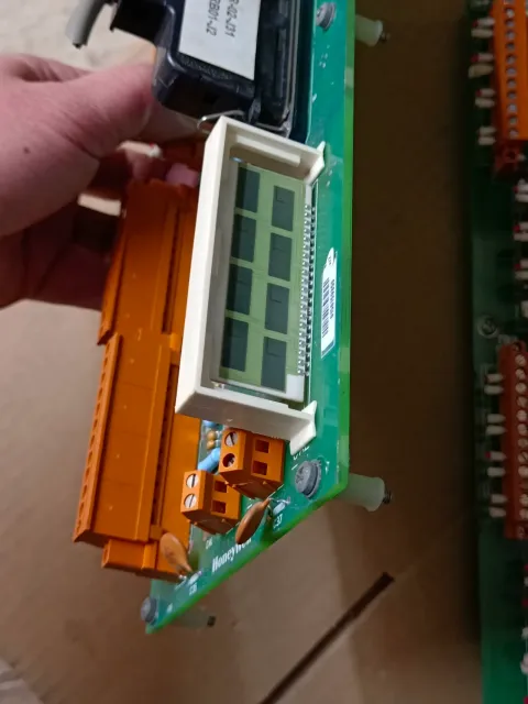 Honeywell 51304337-150 Industrial Automation Component product photo 8