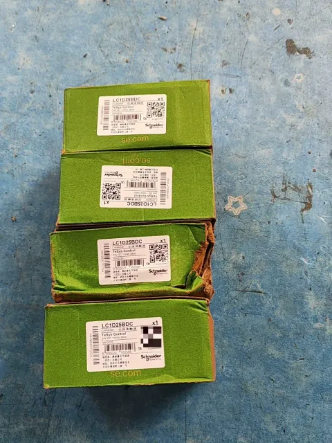Schneider Electric LC1D25BDC Industrial Relay — product photo 1 of 5