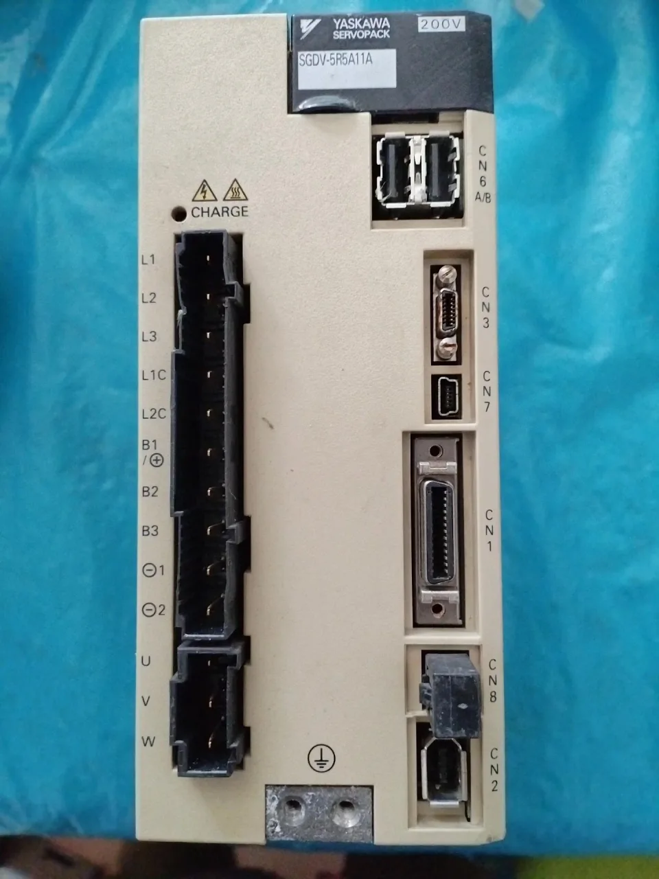Yaskawa SGDV-5R5A11A Motor & Drive Component product photo 1