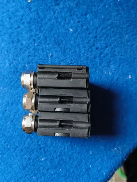 Festo FBS-SUB-9-GS-2X4POL-B / 532220 Industrial Automation Component product photo 6