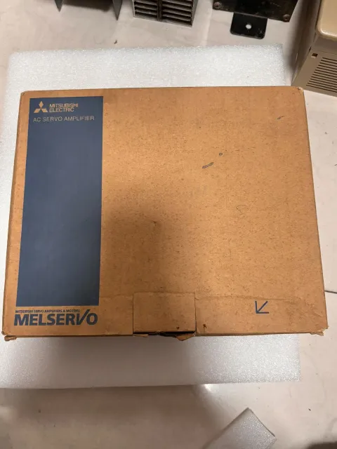 White Label MR-J3-40A Motor & Drive Component product photo 2