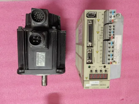 Yaskawa SGDM-10ADA-V + SGMGH-09ACA61 Motor & Drive Component — product photo 1 of 15