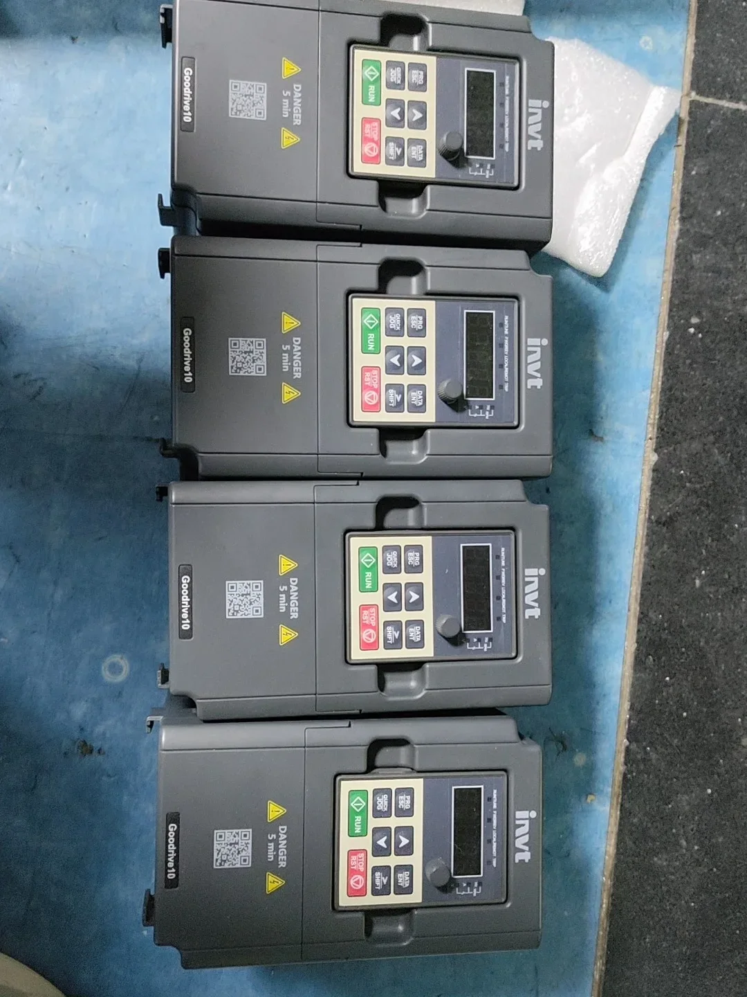 INVT GD10-1R5G-S2-B Power Electronics Module product photo 1