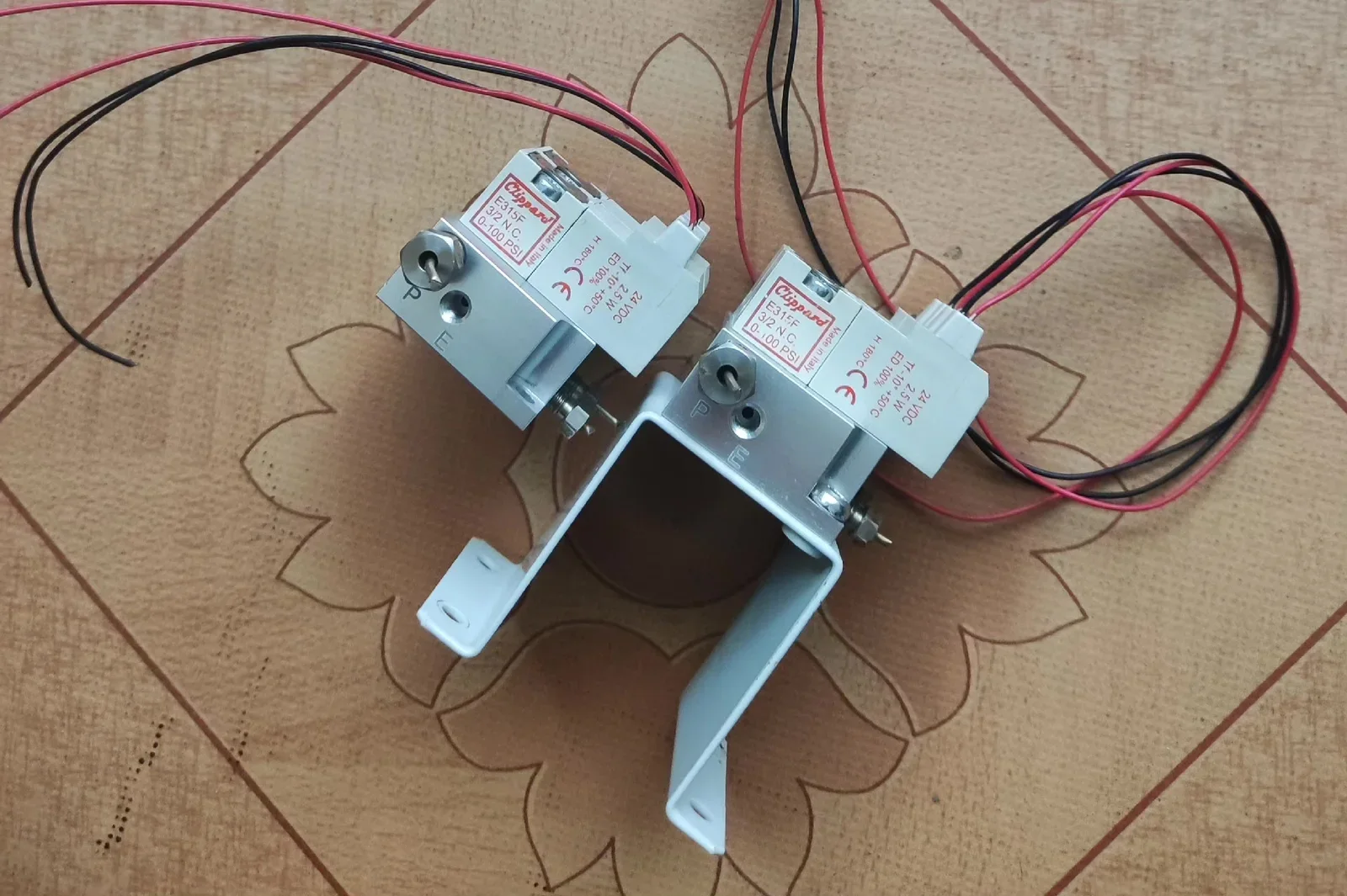 Clippard E315F Industrial Automation Component product photo 1