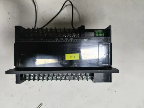 Omron CP2E-E40DR-A PLC Module product photo 3