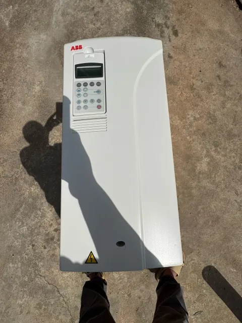 ABB ACS800-01-0040-3+D150+P901 Motor & Drive Component product photo 1