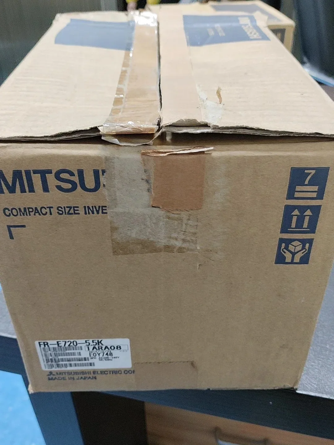 Mitsubishi Electric FR-E720-5.5K Motor & Drive Component product photo 1