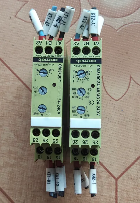 Comat CM3/DC24-48/AC24-240V Industrial Relay product photo 1
